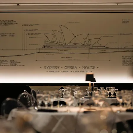 The Sydney Hotel 4*