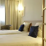 The Sydney Hotel Bolonia