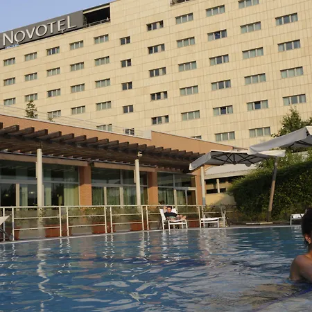 The Sydney Otel Bolonya