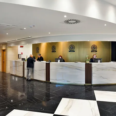 The Sydney ホテル 4*